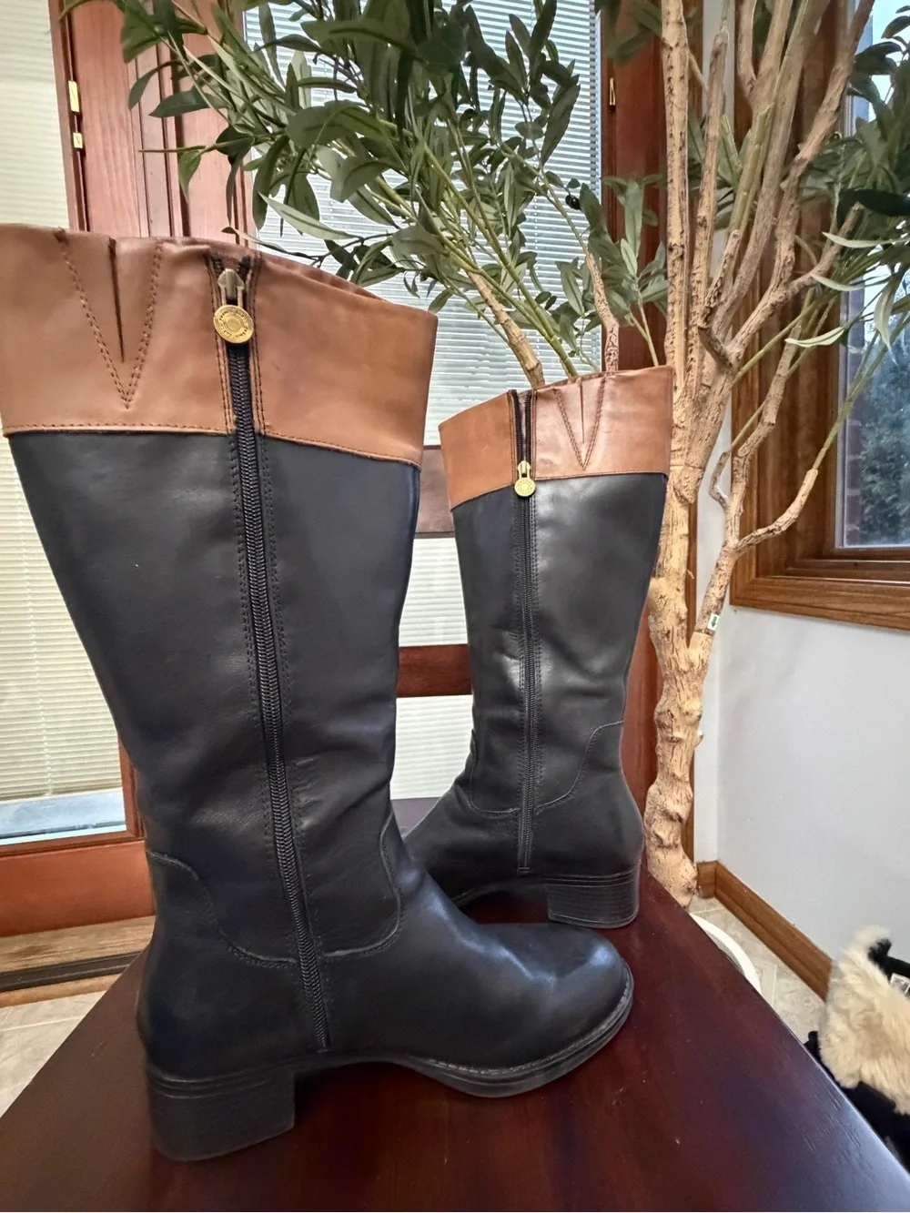 Franco Sarto Leather equestrian Riding Boots women 9
